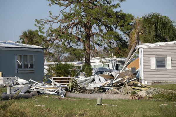 Double Wide Demolition in Pearland
